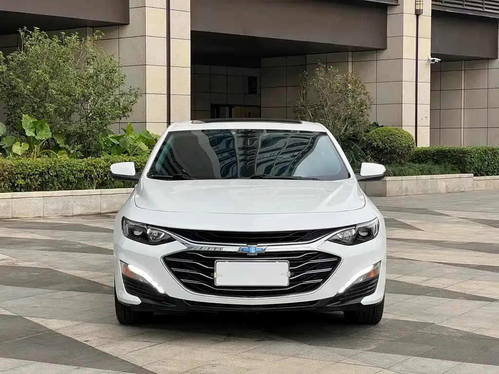 Chevrolet Malibu XL 2022 из CN, фото 2