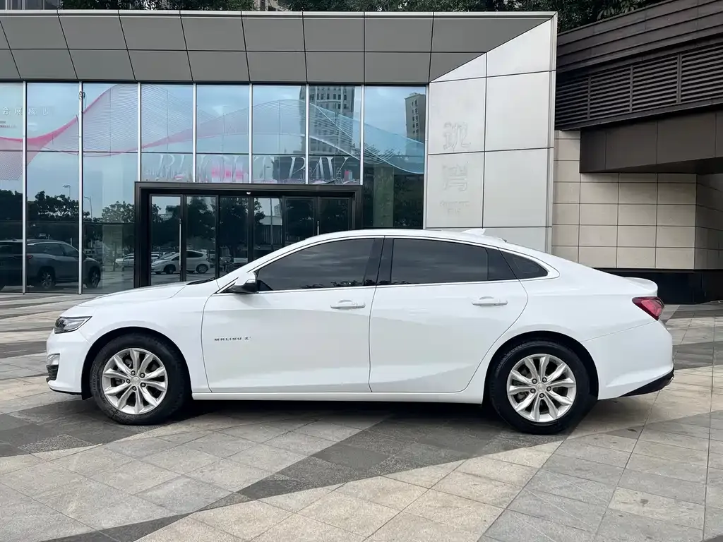 Chevrolet Malibu XL 2022 из CN, фото 4