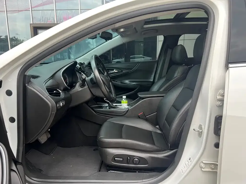 Chevrolet Malibu XL 2022 из CN, фото 5