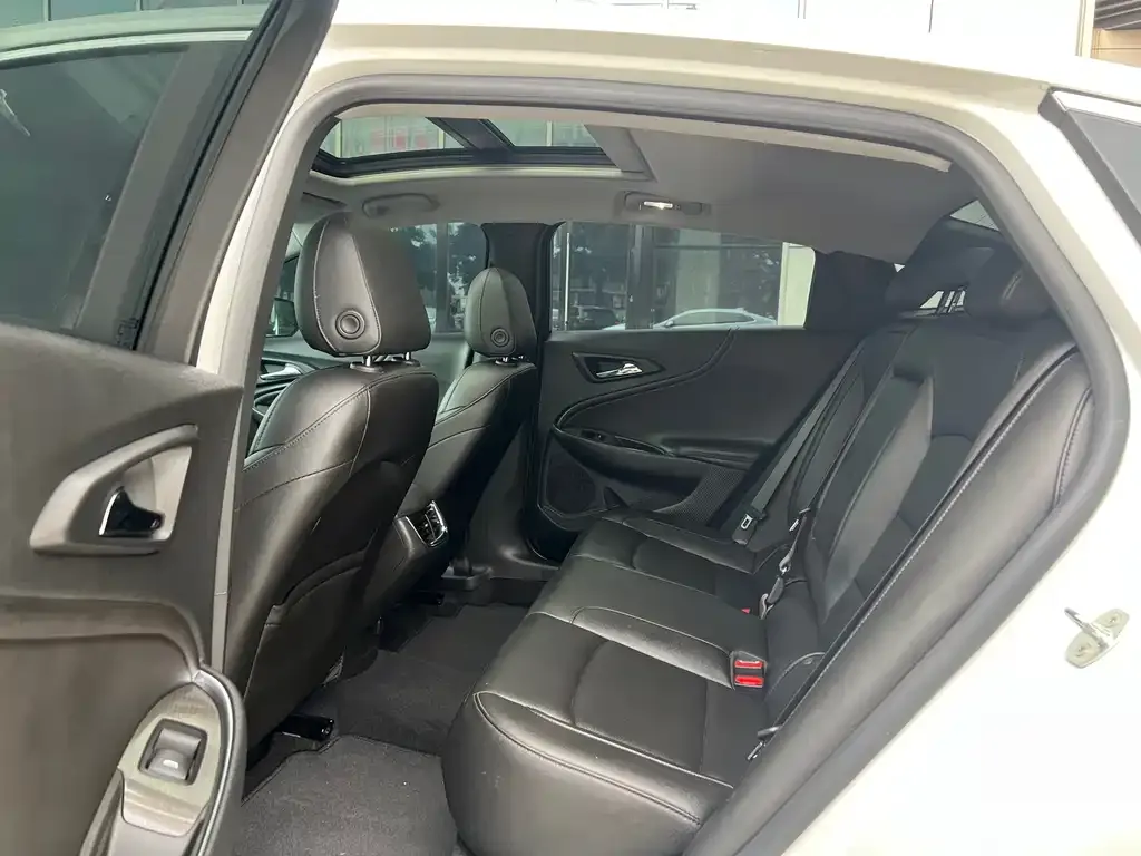 Chevrolet Malibu XL 2022 из CN, фото 6