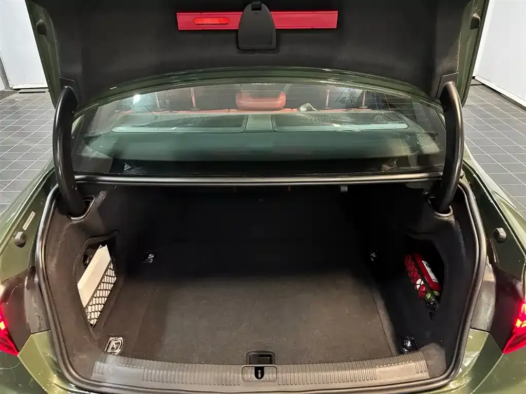 Audi S4 2024 из CN, фото 5