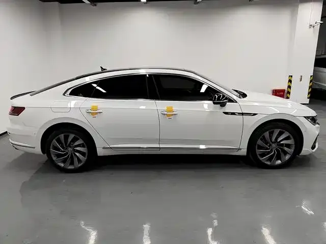 Volkswagen CC 2024 из CN, фото 8