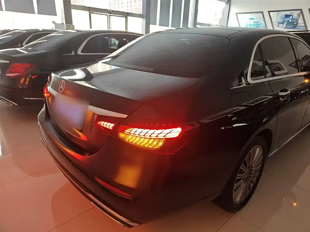 Mercedes-Benz E-Class 2023 из CN, фото 8