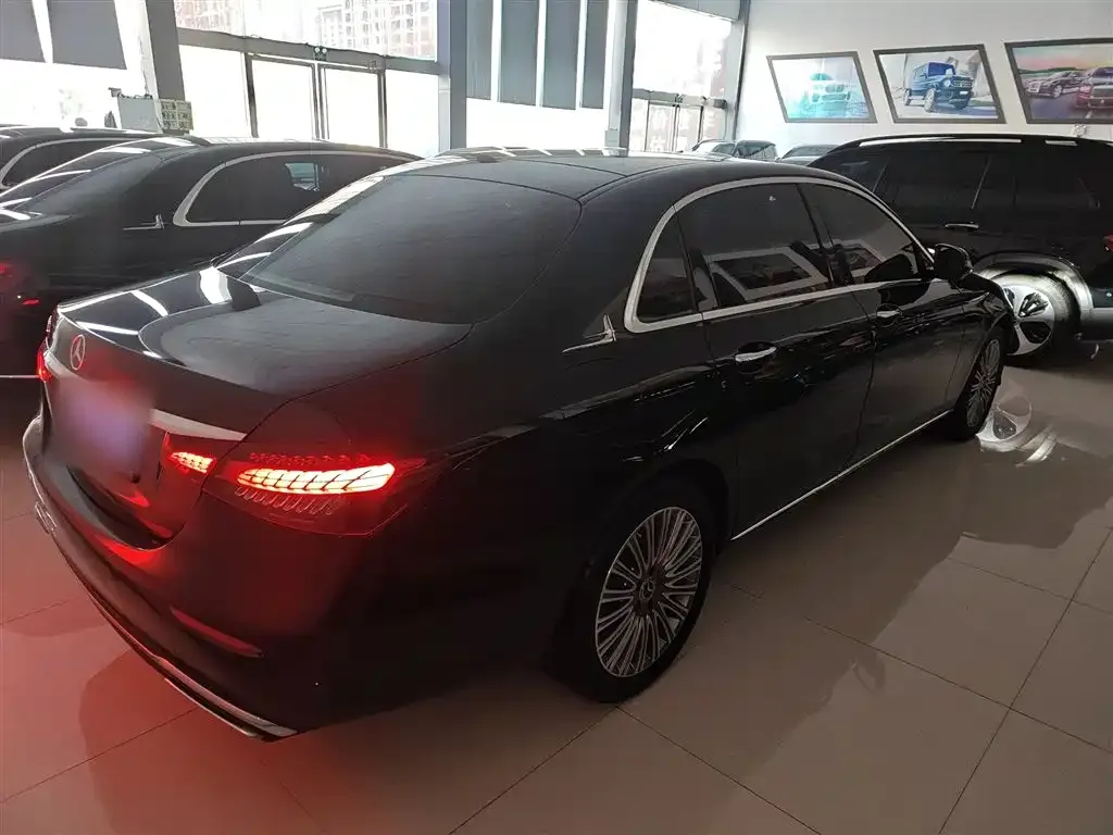 Mercedes-Benz E-Class 2023 из CN, фото 2