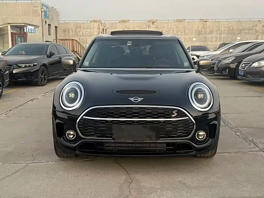 [object Object] Mini Clubman 2021 из CN, фото 2
