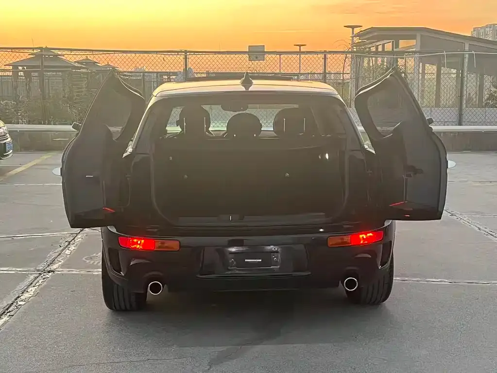 [object Object] Mini Clubman 2021 из CN, фото 5