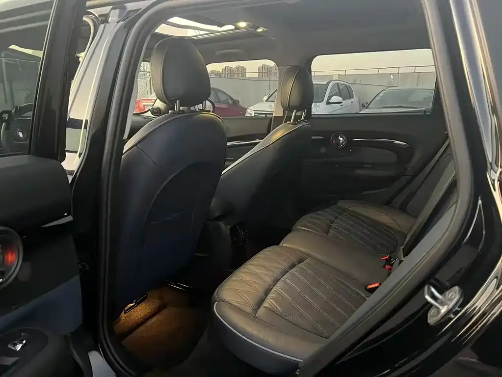 [object Object] Mini Clubman 2021 из CN, фото 9