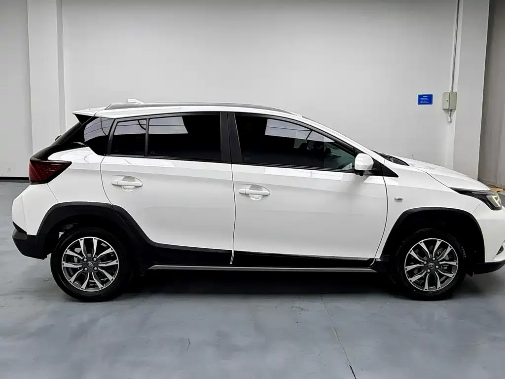 Toyota Yaris L 2022 из CN, фото 5