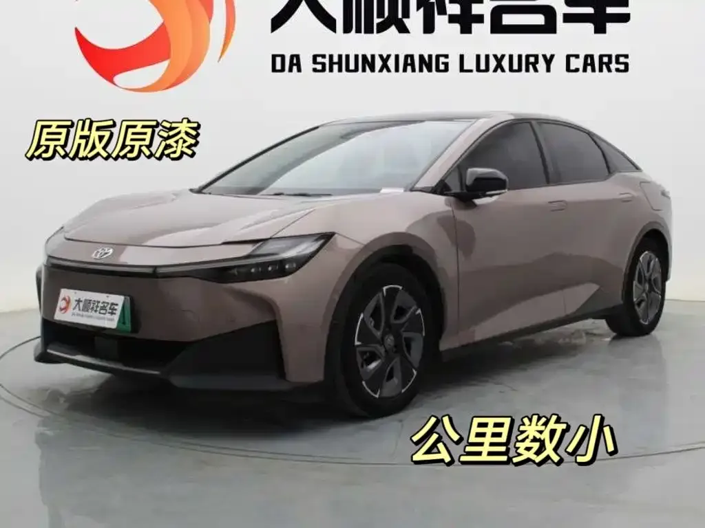 Toyota bZ3 2024 из CN, фото 8