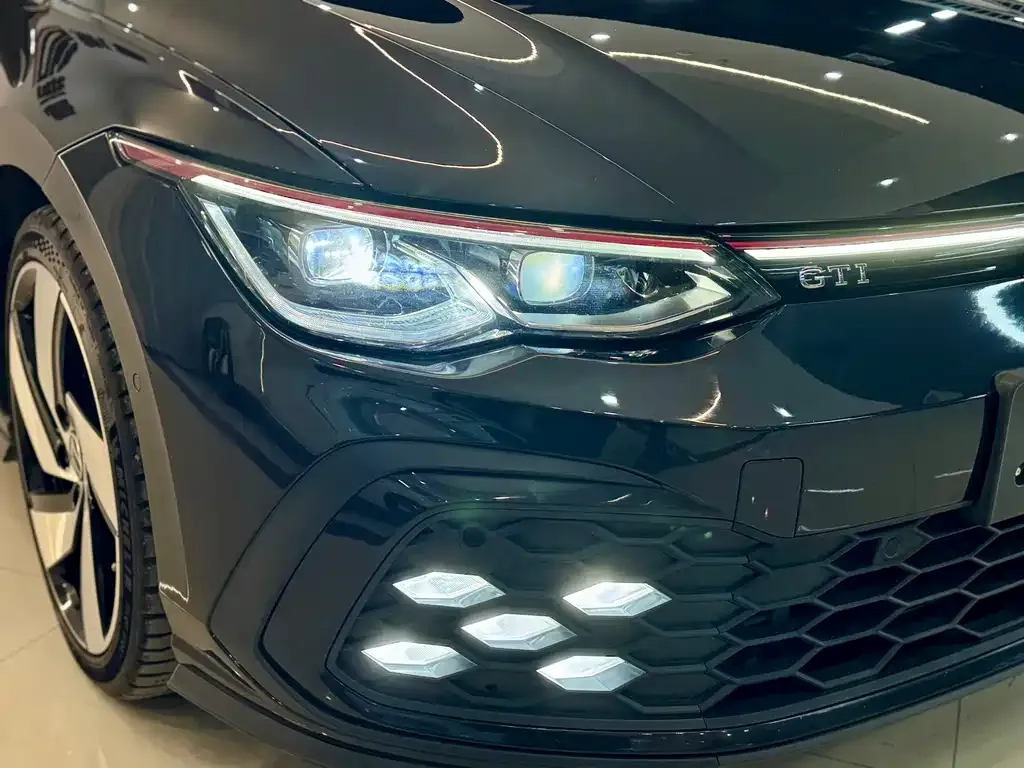 Volkswagen Golf GTI 2022 из CN, фото 6