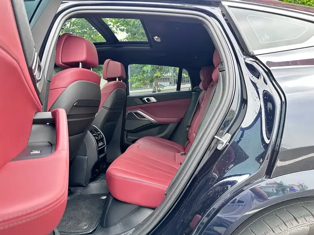 BMW X6 2023 из CN, фото 8