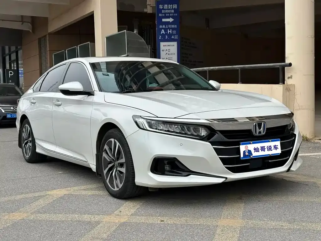 Honda Accord 2022 из CN, фото 8