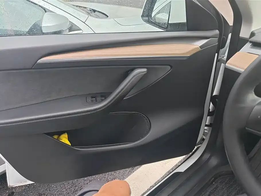 Tesla Model Y 2021 из CN, фото 9