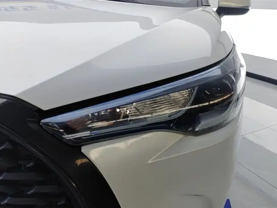 [object Object] Corolla Cross 2023 из CN, фото 5