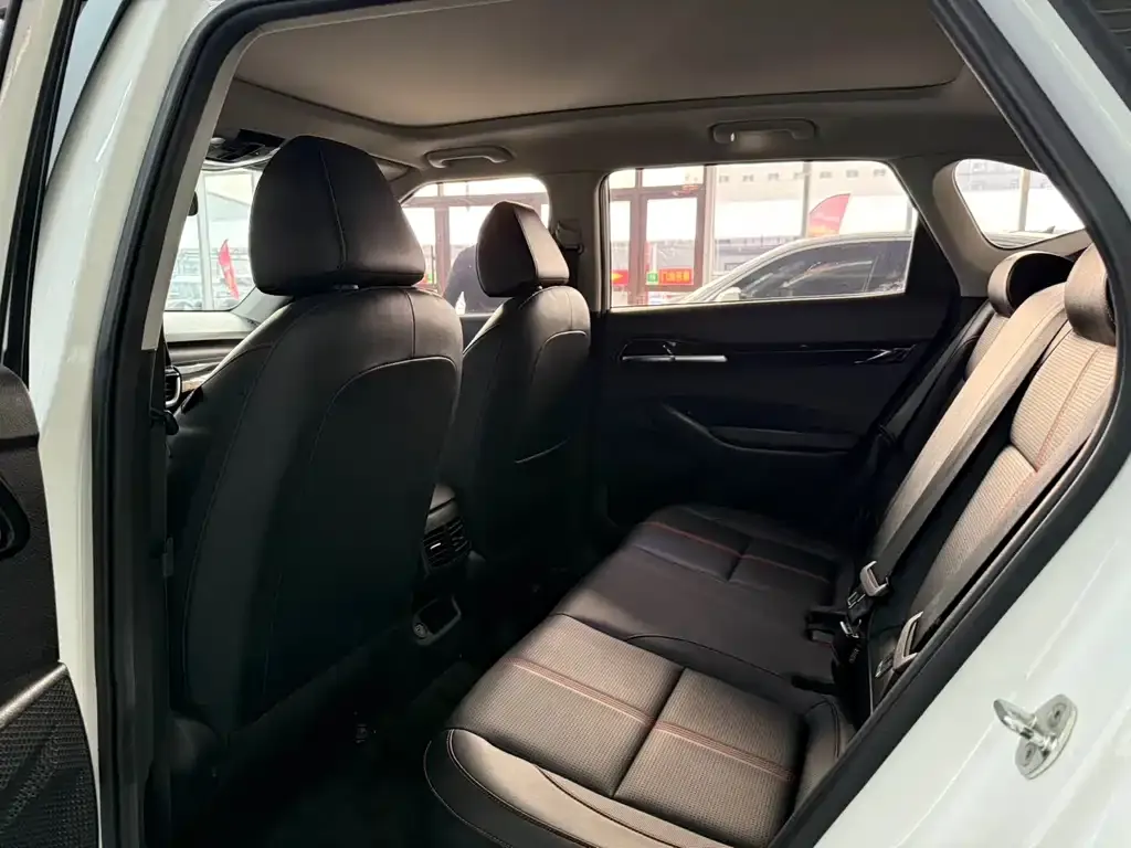 Kia KX3 — фото 4