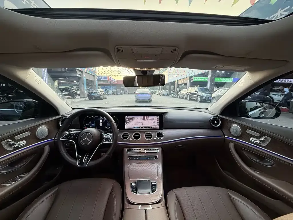 Mercedes-Benz E-Class 2023 из CN, фото 4