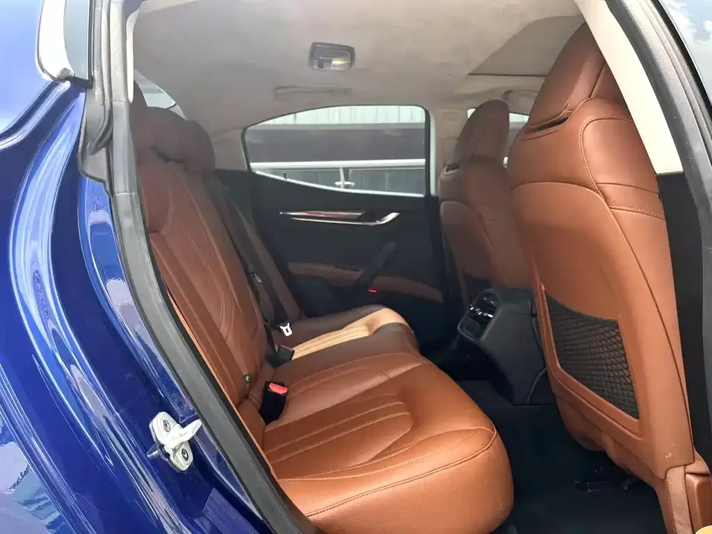 Maserati Ghibli — фото 7