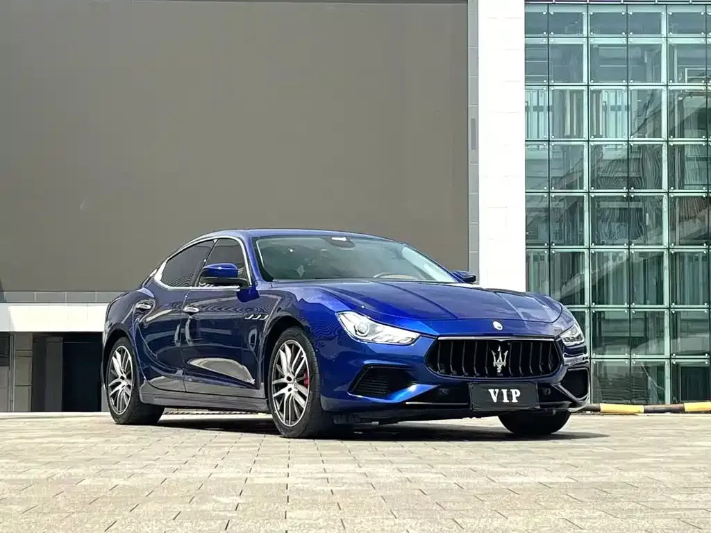 Maserati Ghibli — фото 9