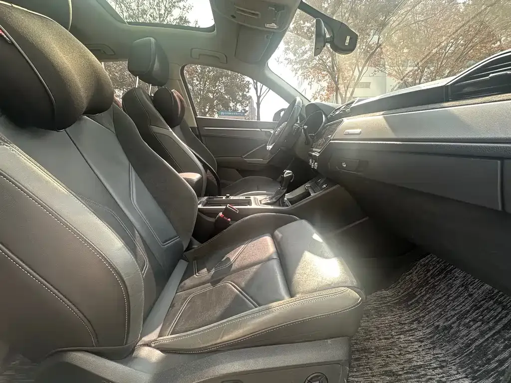 Audi Q3 Sportback 2023 из CN, фото 7
