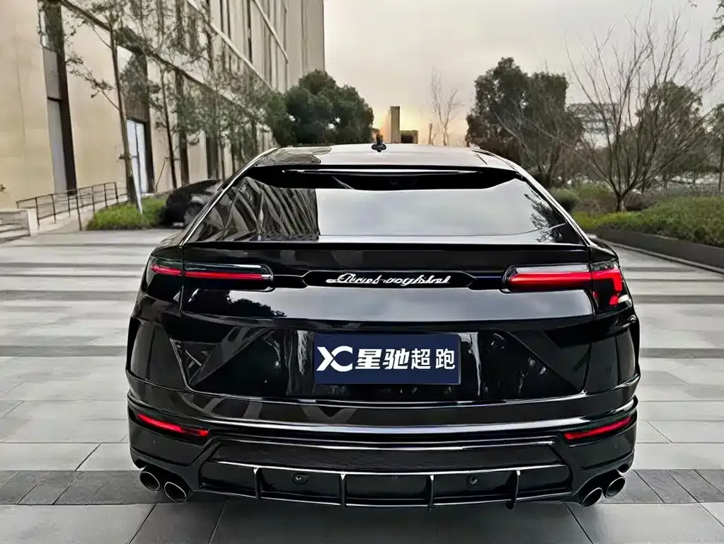 Lamborghini Urus 2021 из CN, фото 4