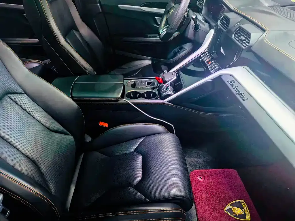 Lamborghini Urus 2021 из CN, фото 7