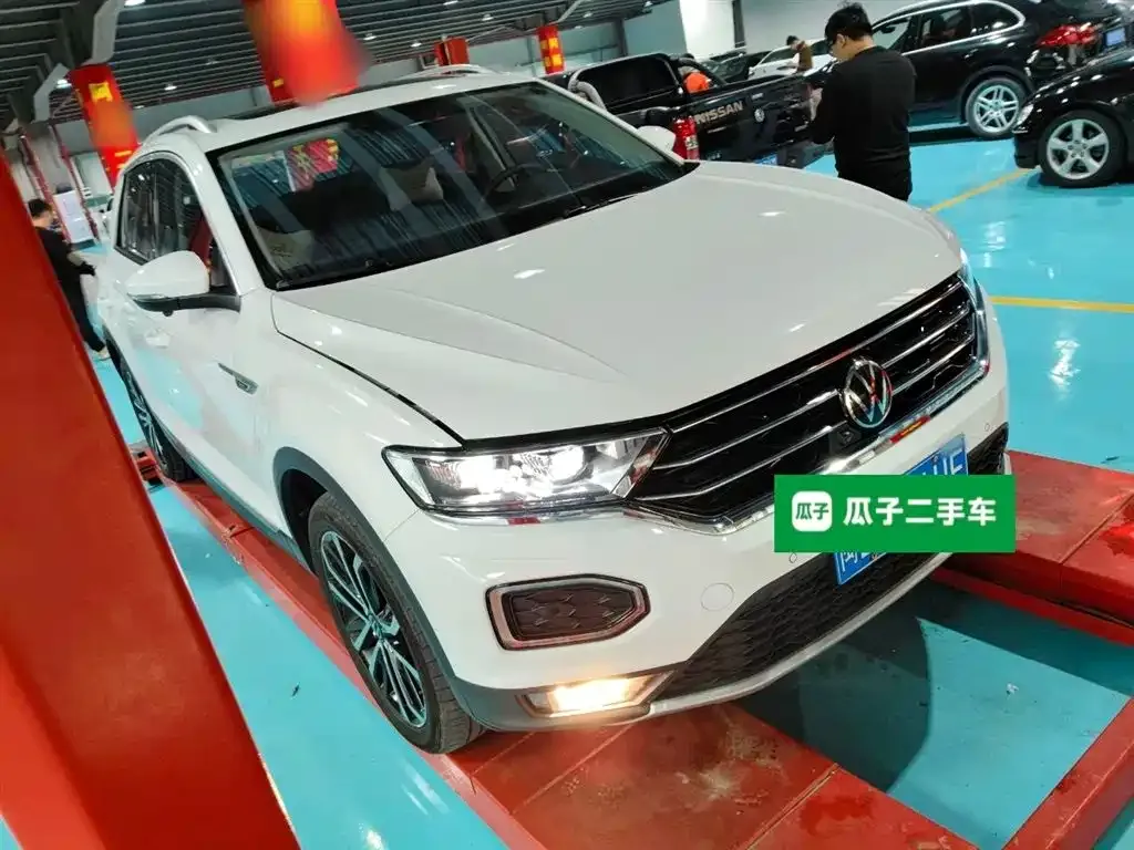 Volkswagen T-Roc 2023 из CN, фото 9