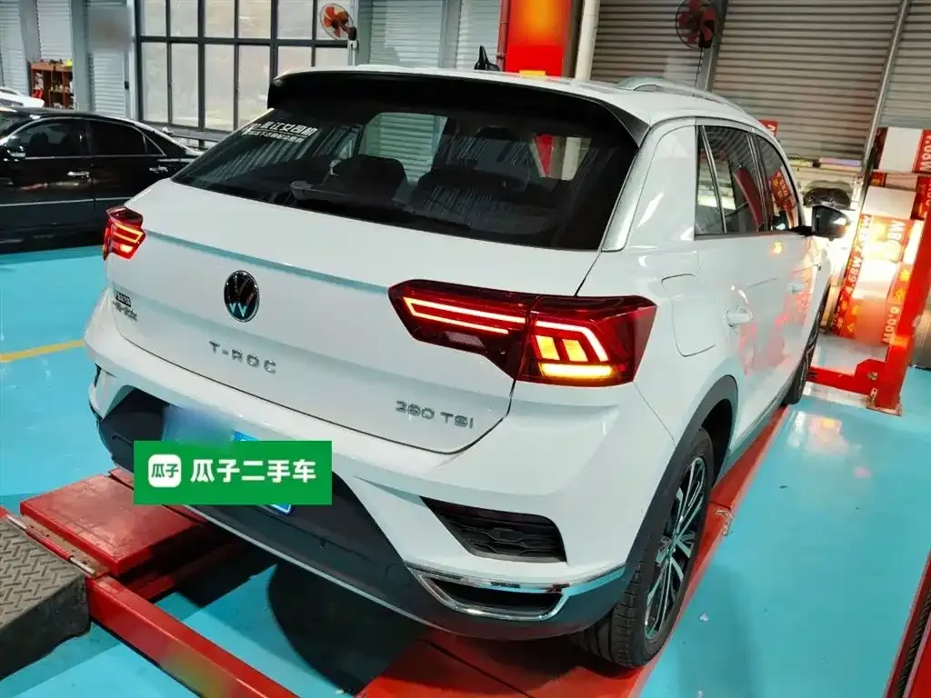 Volkswagen T-Roc 2023 из CN, фото 5