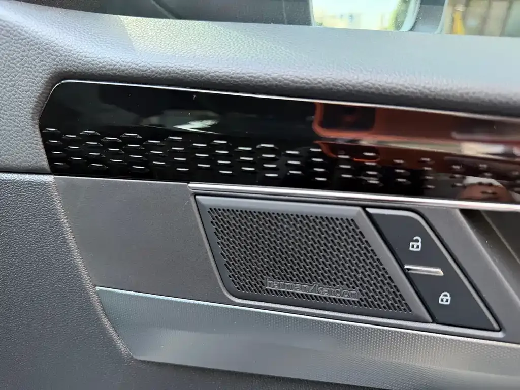 Volkswagen Passat — фото 5