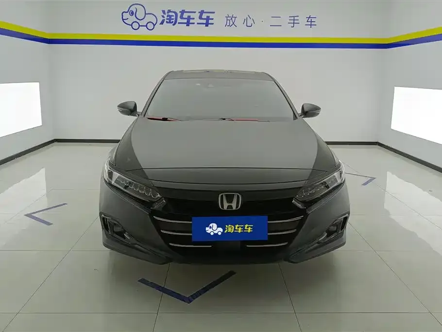 Honda Accord 2022 из CN, фото 2