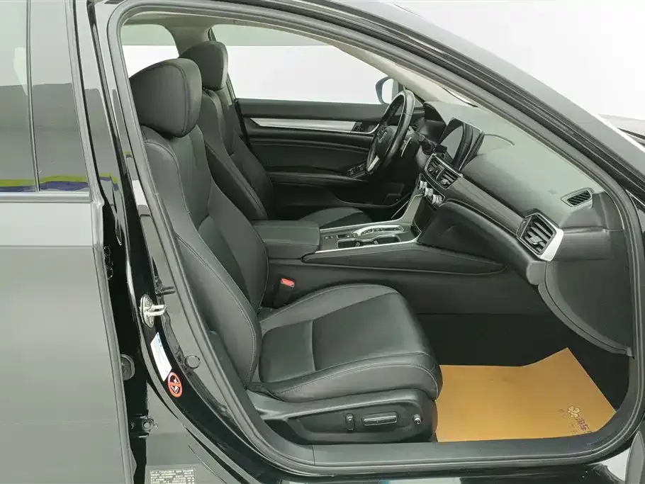 Honda Accord 2022 из CN, фото 8