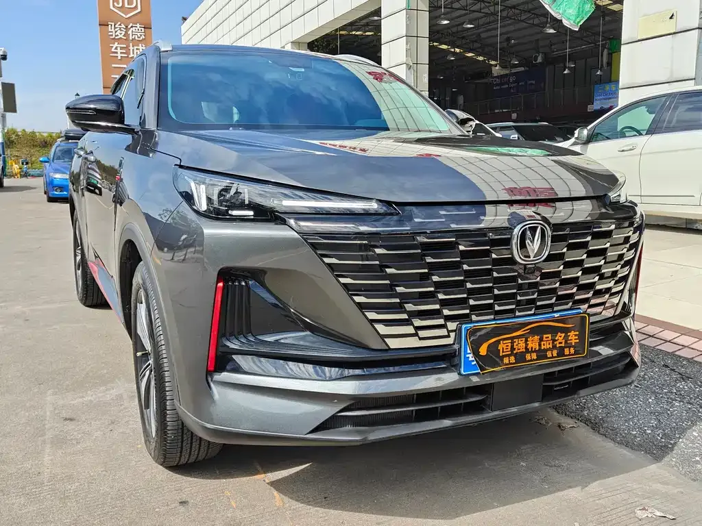 Changan CS75PLUS — фото 2