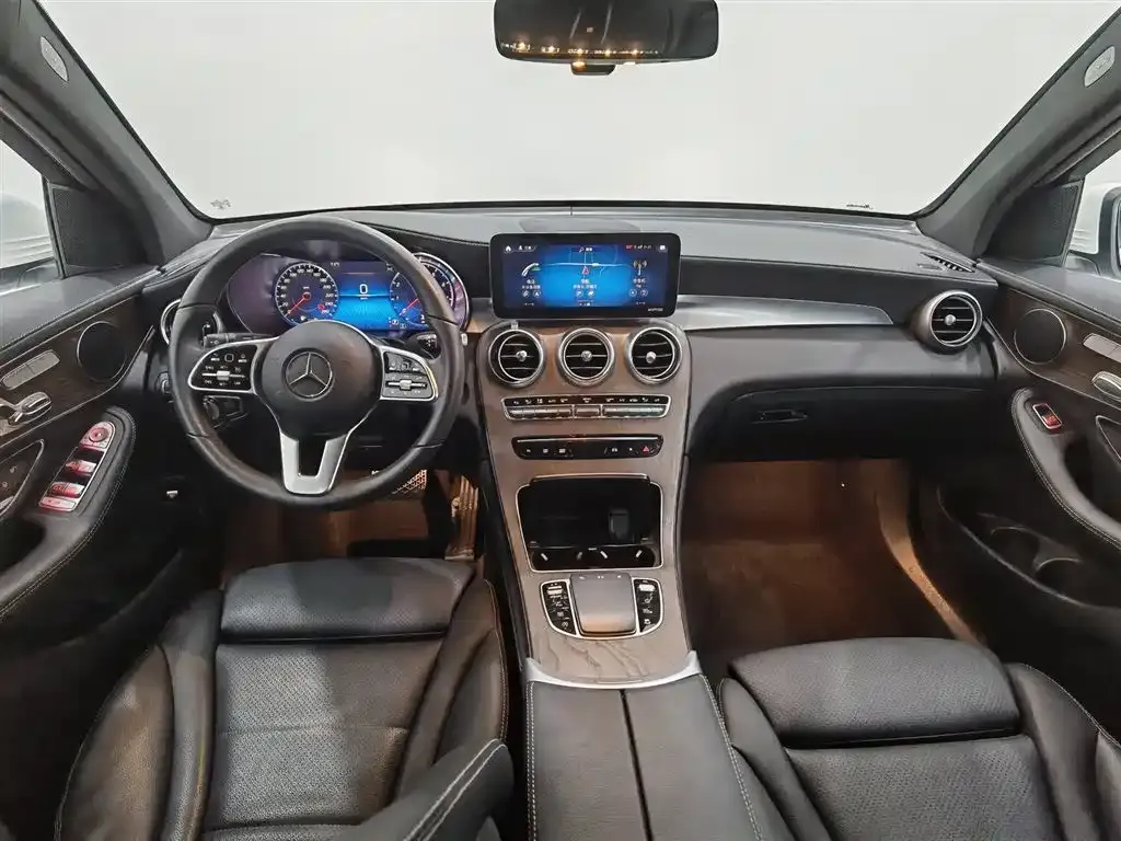 Mercedes-Benz GLC 2021 из CN, фото 3