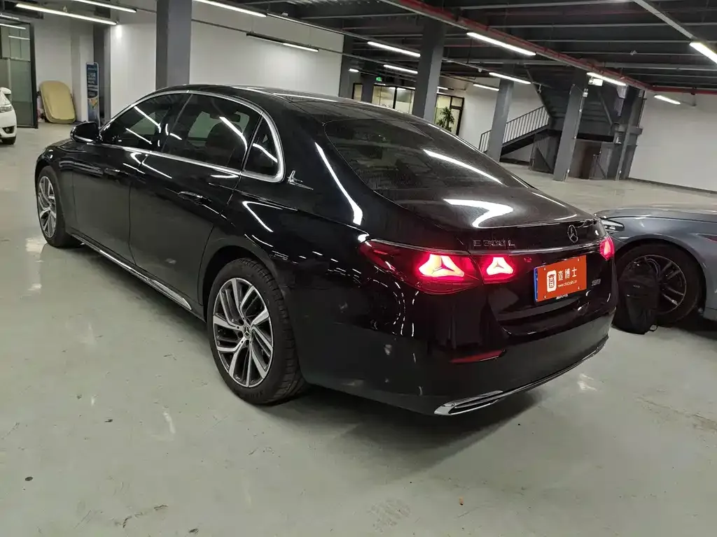 Mercedes-Benz E-Class 2024 из CN, фото 3