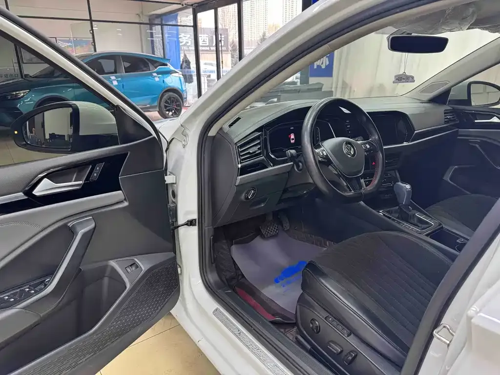 Volkswagen Sagitar 2022 из CN, фото 5