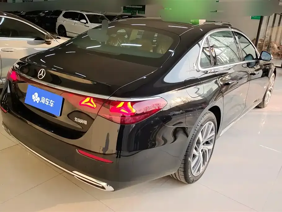 Mercedes-Benz E-Class 2025 из CN, фото 10