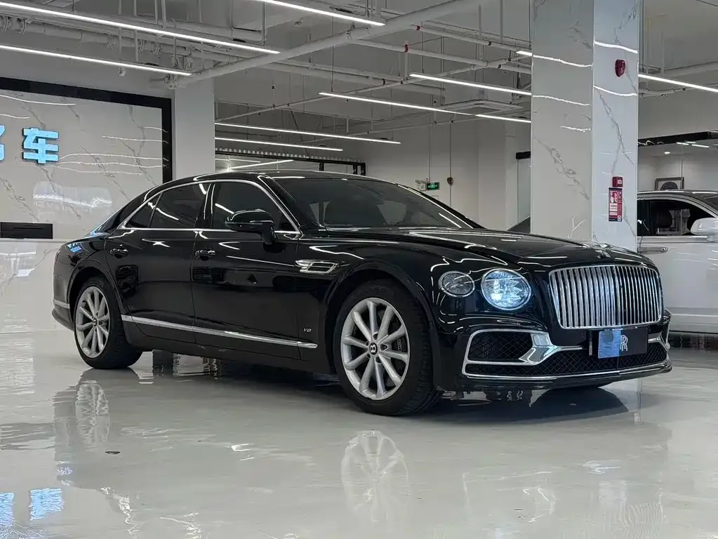 Bentley Flying Spur 2022 из CN, фото 3