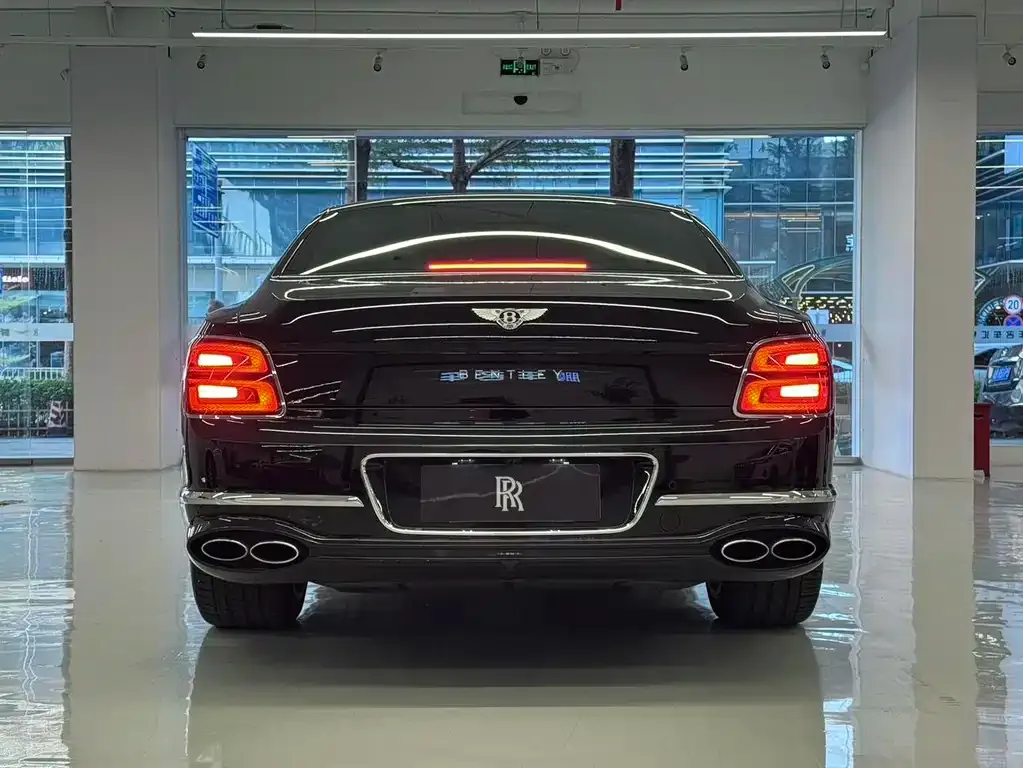 Bentley Flying Spur 2022 из CN, фото 5