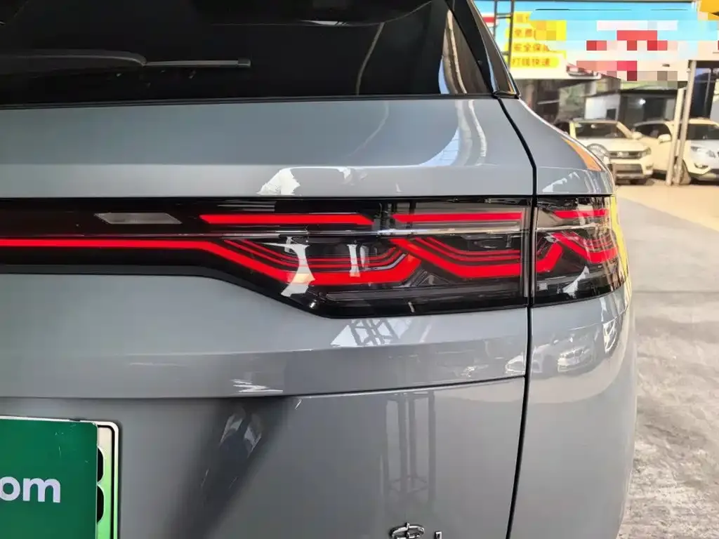 BYD L DM-i 2024 из CN, фото 4