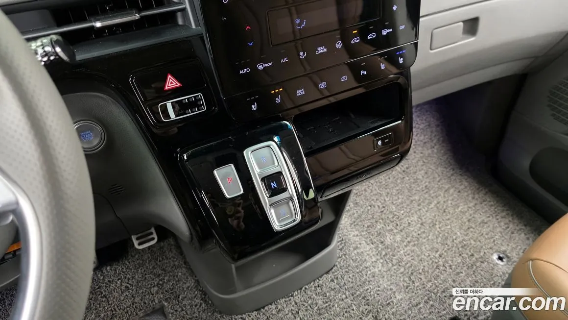 Hyundai Staria — фото 6