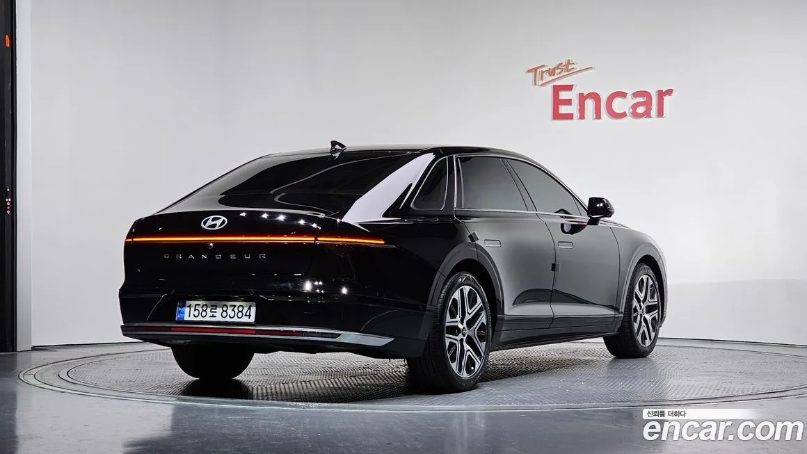 Hyundai Grandeur 2023 из KR, фото 2