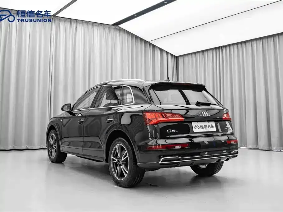 Audi Q5L 2021 из CN, фото 10