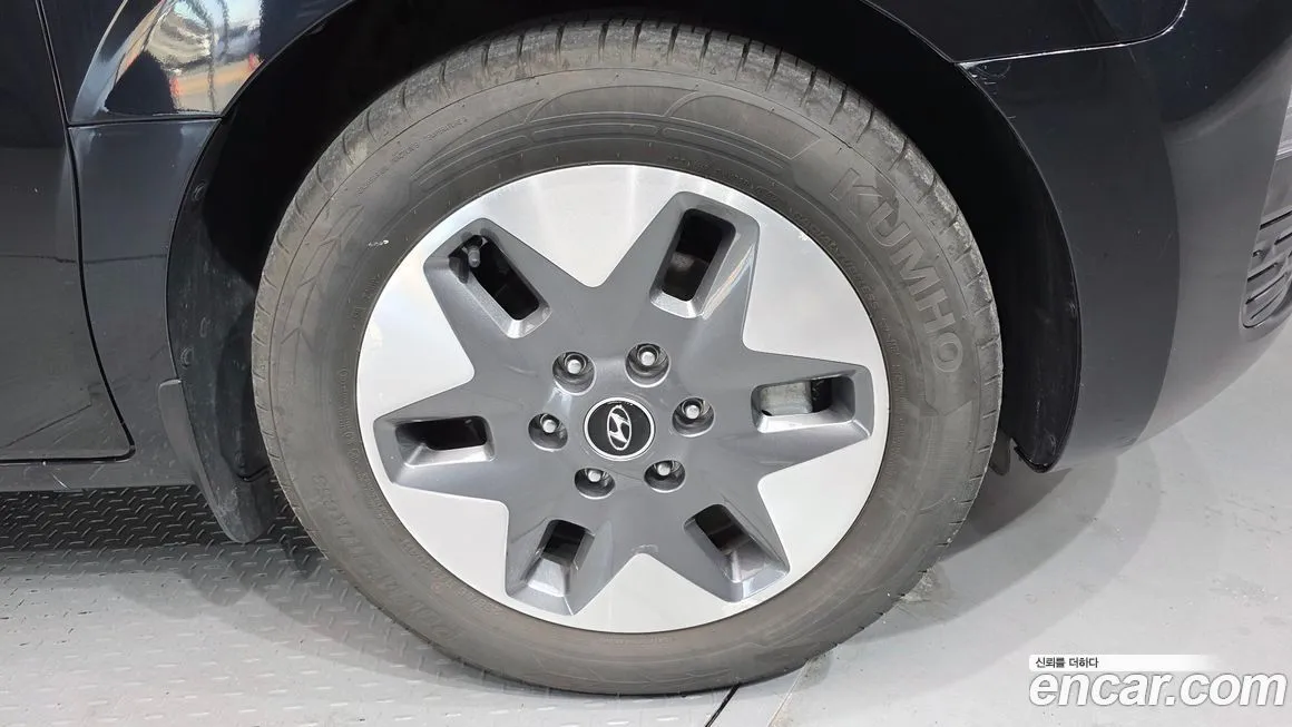 Hyundai Staria — фото 6