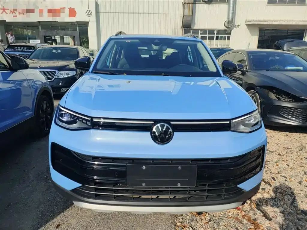 Volkswagen Tharu 2024 из CN, фото 6