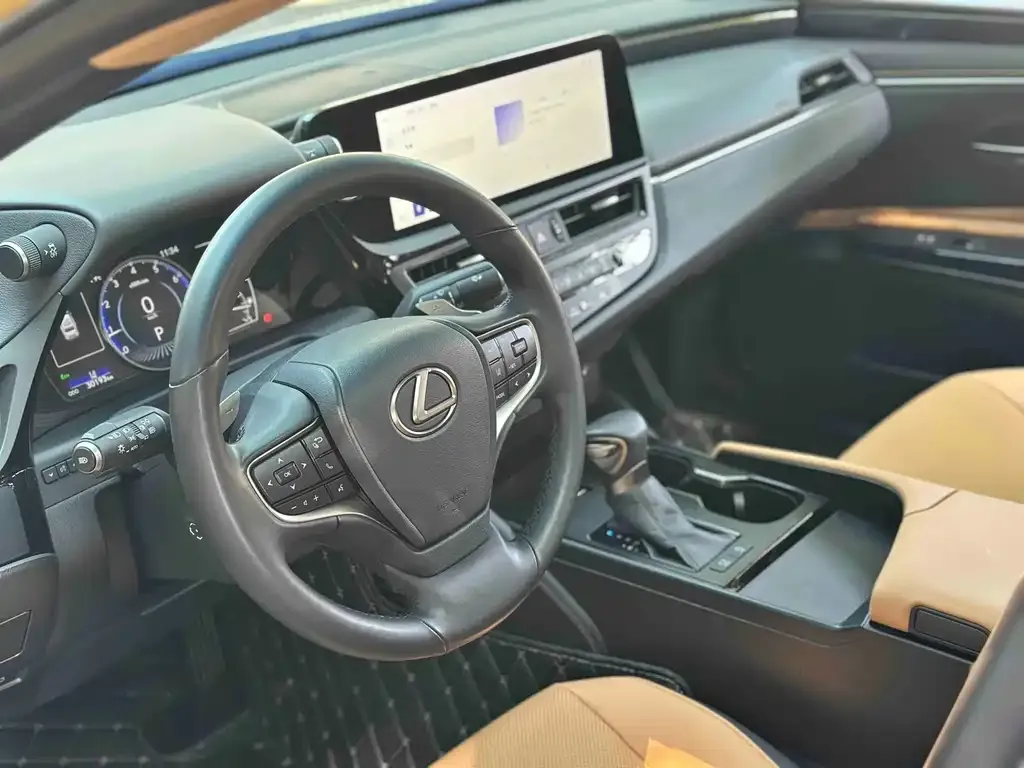 Lexus ES 2023 из CN, фото 2