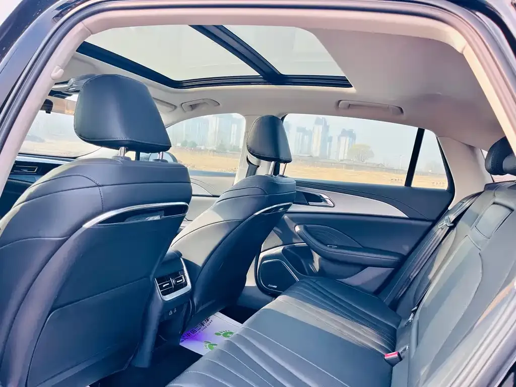 Hongqi H5 2023 из CN, фото 6