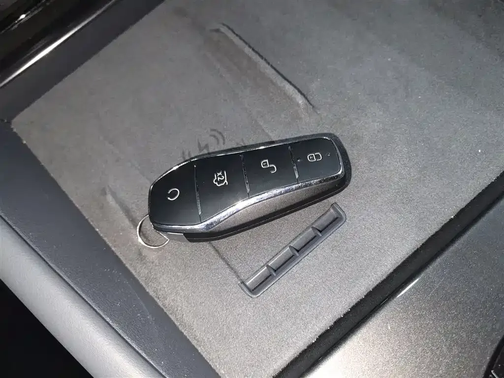 BYD Seal 06GT — фото 8