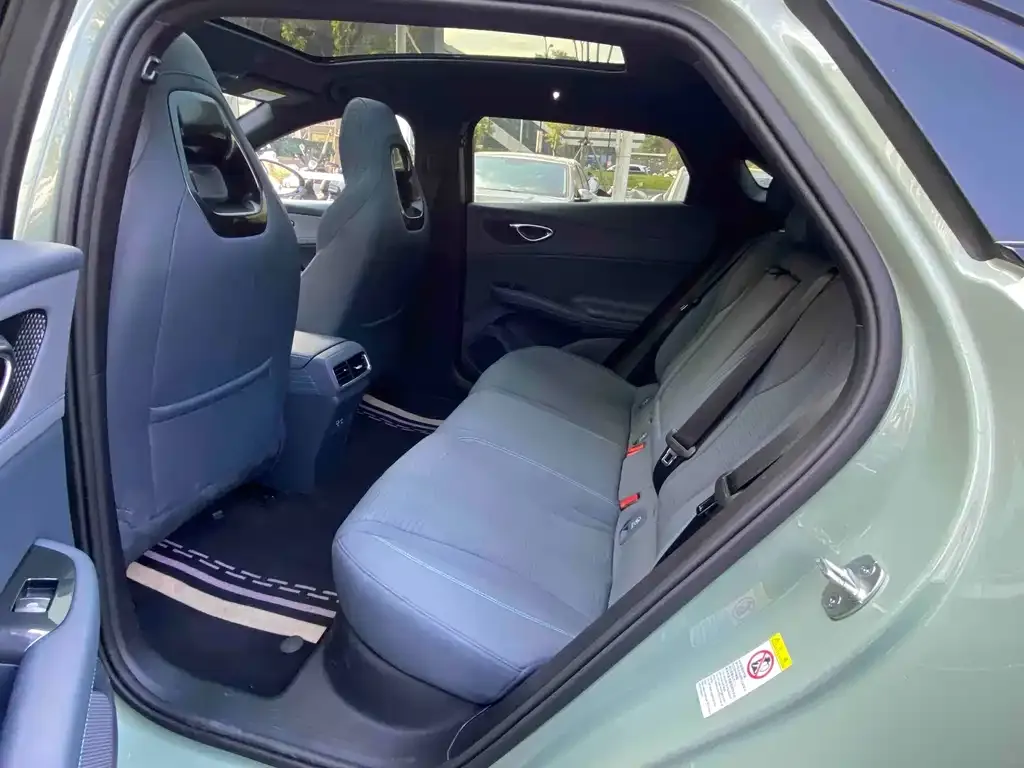 BYD Seal 06GT — фото 4