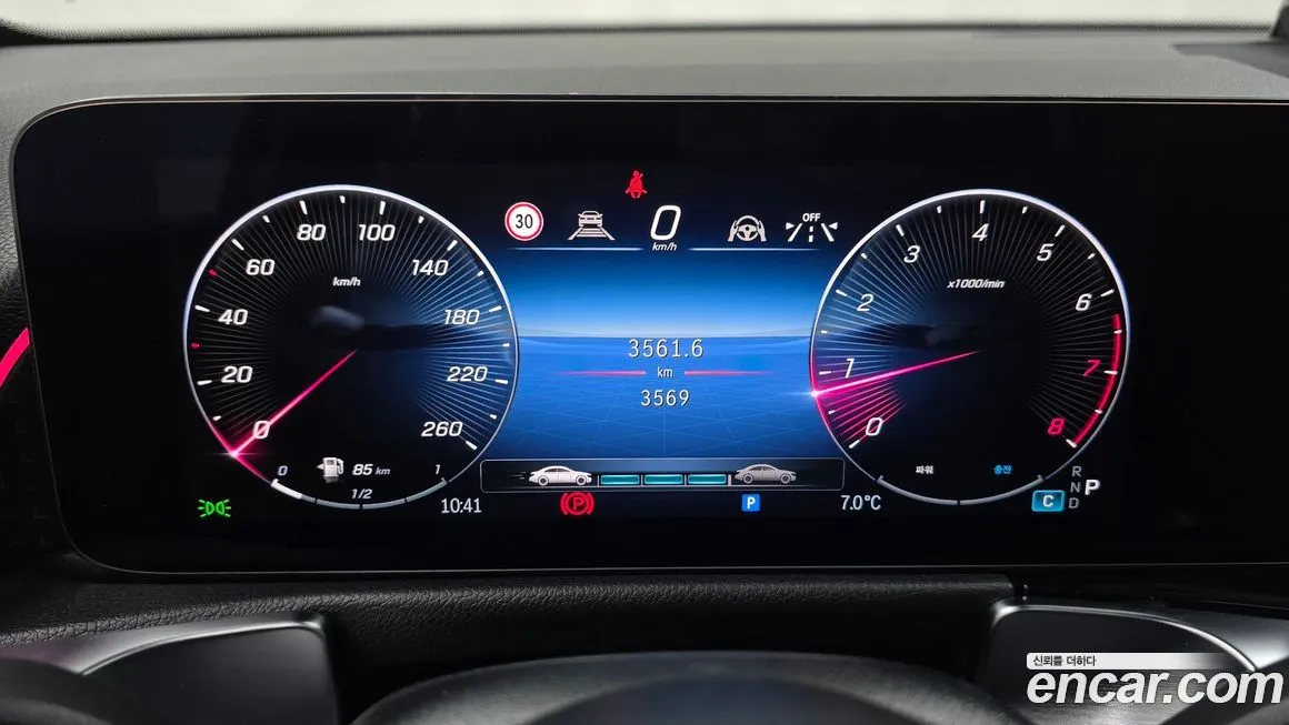 Mercedes-Benz GLB-Class 2025 из KR, фото 6