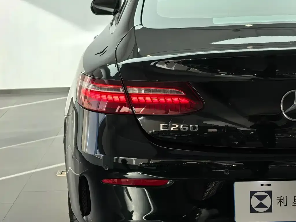 Mercedes-Benz E-Class (Import) 2022 из CN, фото 3