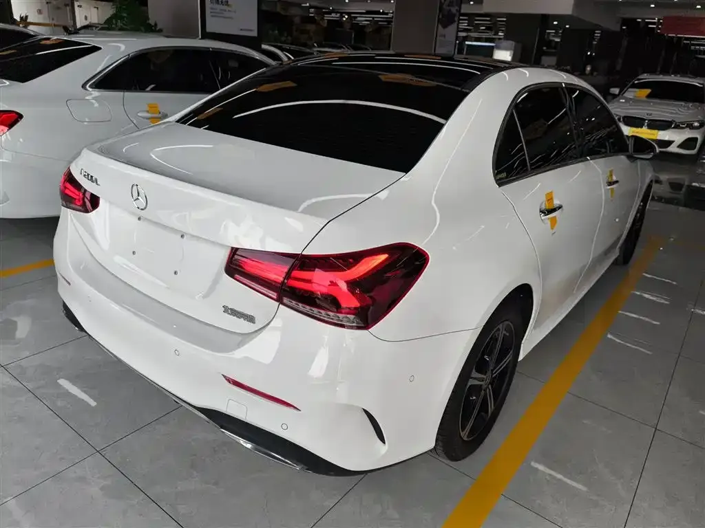 Mercedes-Benz A-Class 2023 из CN, фото 7